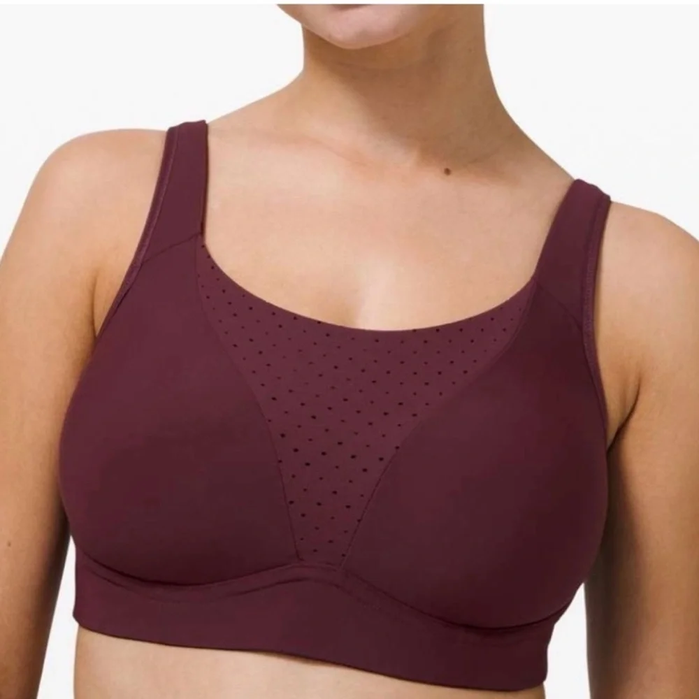 Lululemon Athletica Run Times High Support Sports Bra with Convertible Straps